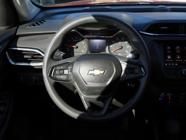 Thumbnail: 2023 Chevrolet TrailBlazer - 8