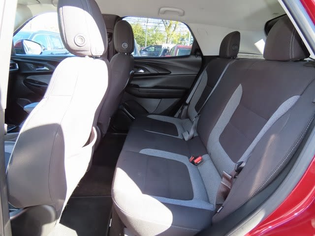 Thumbnail: 2023 Chevrolet TrailBlazer - 11