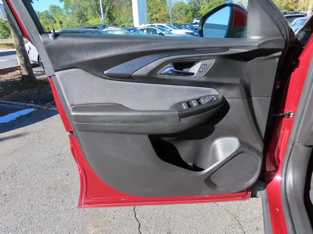 Thumbnail: 2023 Chevrolet TrailBlazer - 24