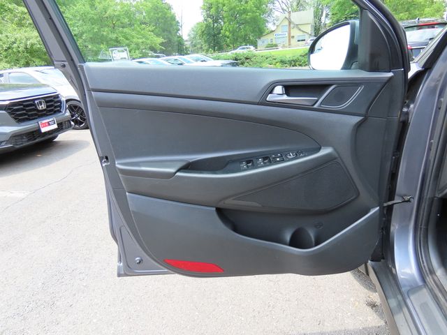 Thumbnail: 2016 Hyundai Tucson - 23