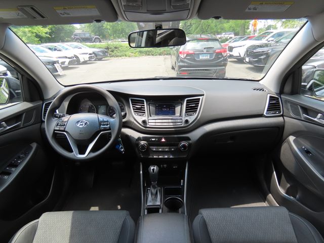 Thumbnail: 2016 Hyundai Tucson - 10