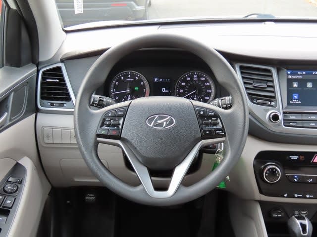 Thumbnail: 2018 Hyundai Tucson - 14