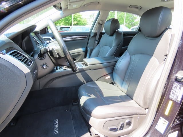 Thumbnail: 2020 Genesis G80 - 11