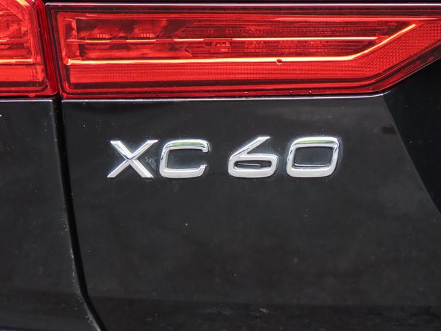 Thumbnail: 2019 Volvo XC60 - 7