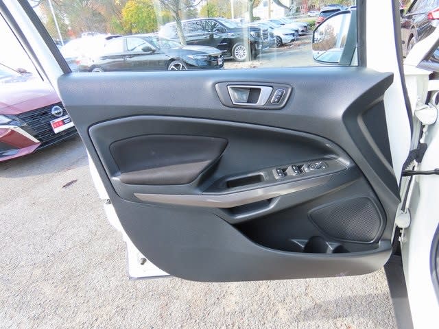 Thumbnail: 2022 Ford EcoSport - 21