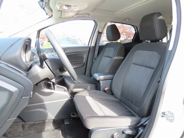 Thumbnail: 2022 Ford EcoSport - 10