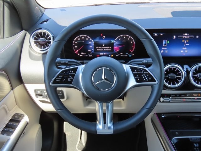 Thumbnail: 2025 Mercedes-Benz GLA - 14