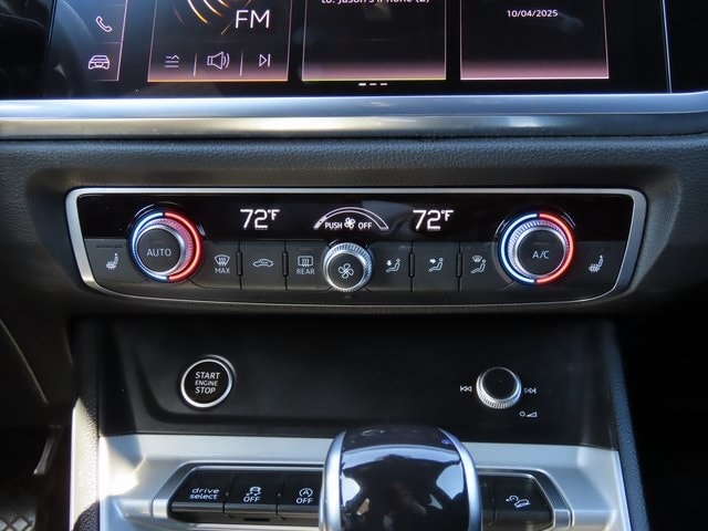 Thumbnail: 2023 Audi Q3 - 26