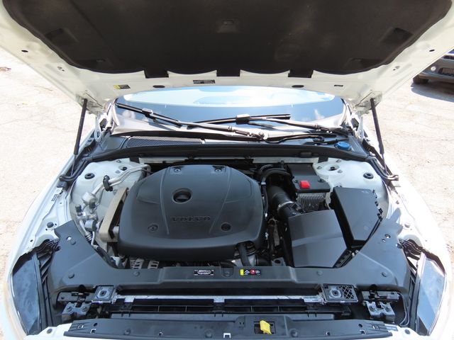 Thumbnail: 2020 Volvo V60 - 8