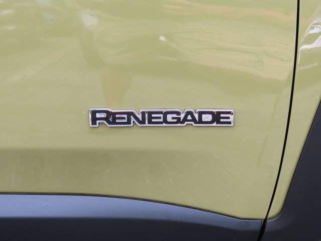 Thumbnail: 2015 Jeep Renegade - 6
