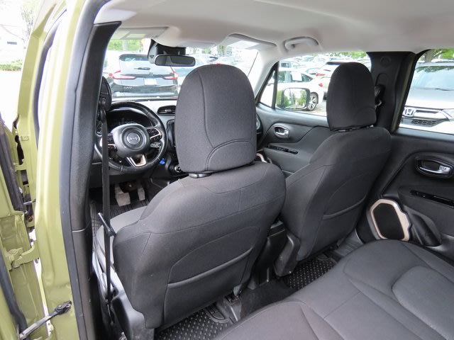 Thumbnail: 2015 Jeep Renegade - 22