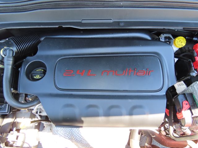 Thumbnail: 2021 Jeep Renegade - 21