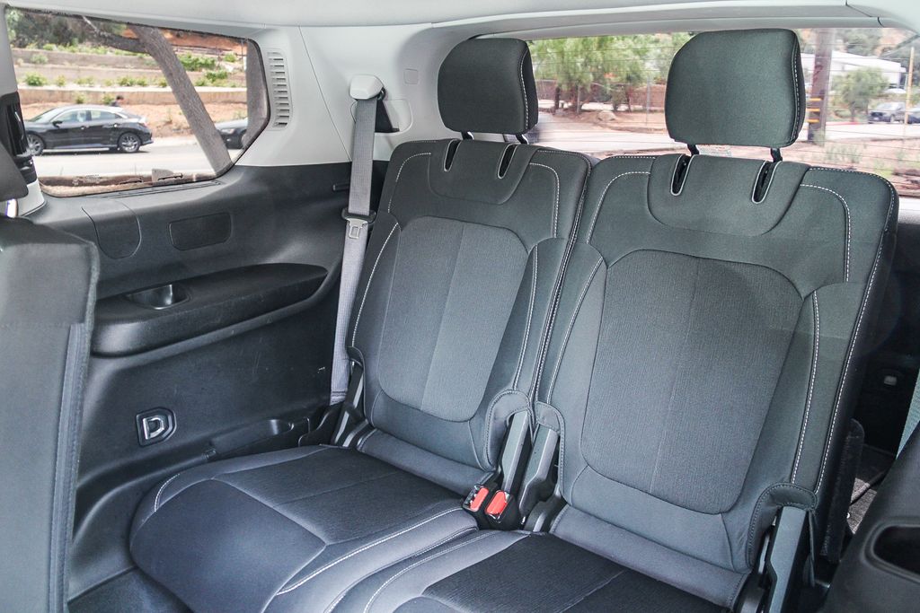 Thumbnail: 2024 Jeep Grand Cherokee L - 25