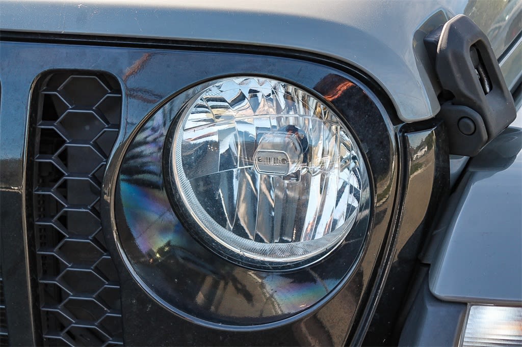 2021 Jeep Gladiator Sport 7