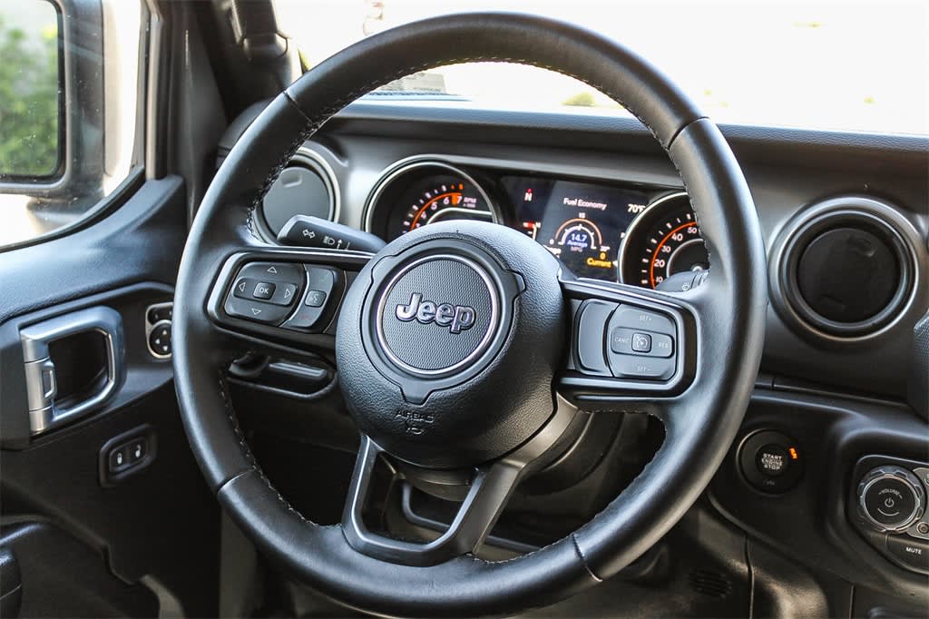 2021 Jeep Gladiator Sport 9