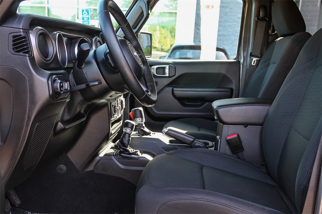 2021 Jeep Gladiator Sport 11