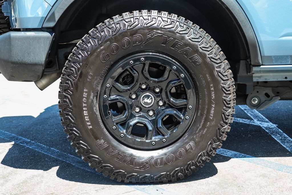Thumbnail: 2024 Ford Bronco - 21