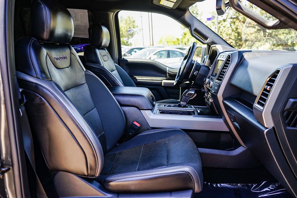 Thumbnail: 2019 Ford F-150 - 10