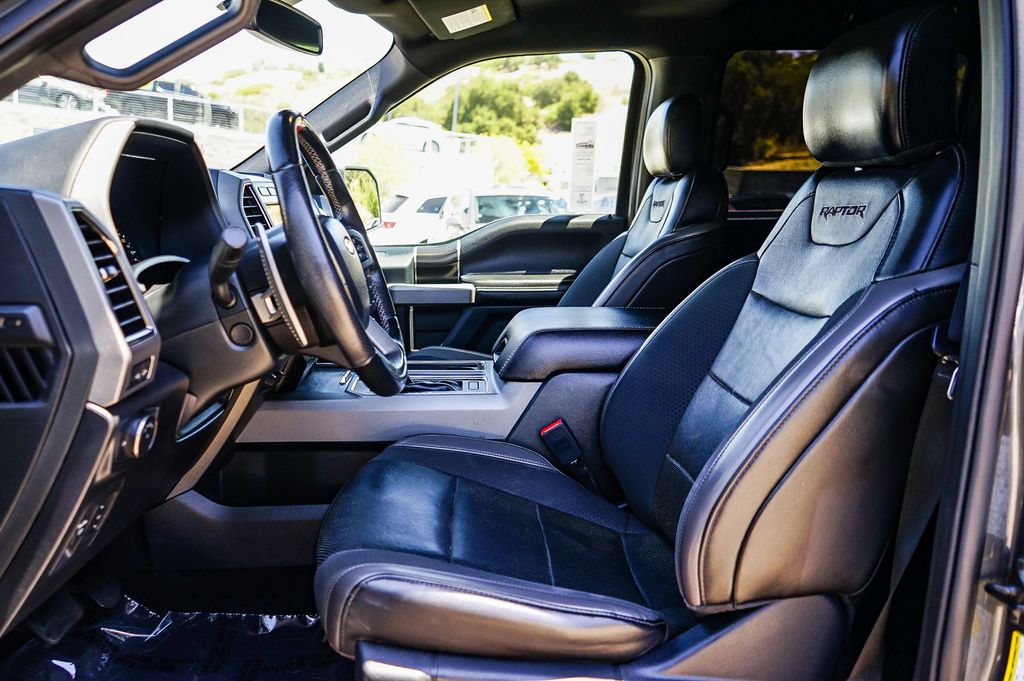 Thumbnail: 2019 Ford F-150 - 11