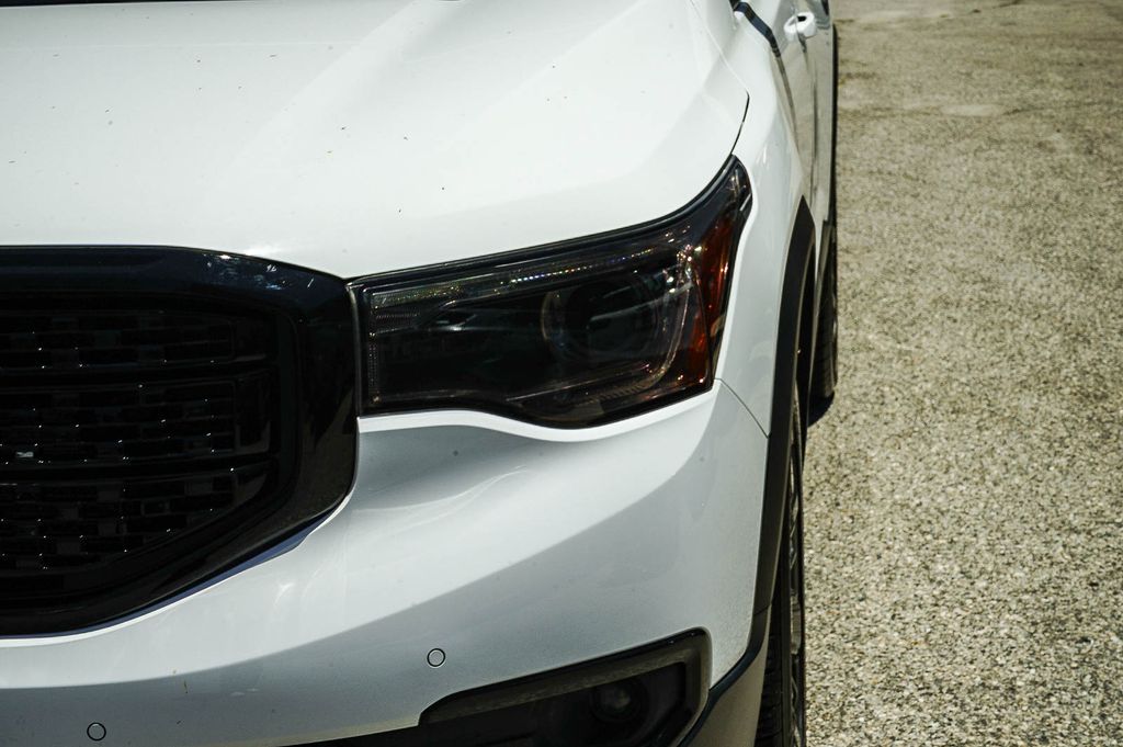 Thumbnail: 2018 GMC Acadia - 20