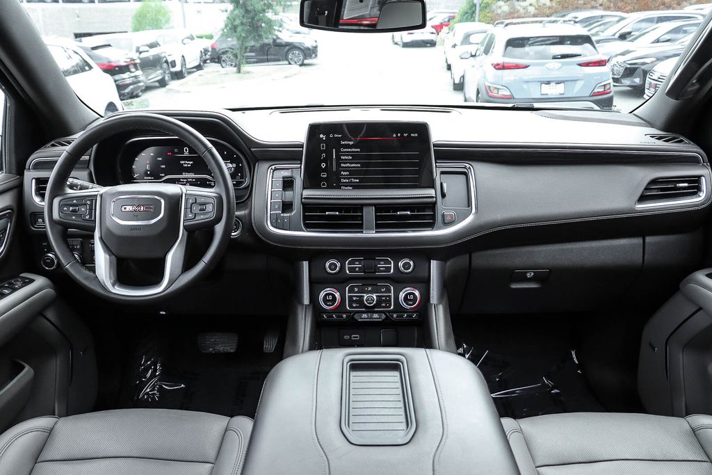 Thumbnail: 2024 GMC Yukon XL - 2