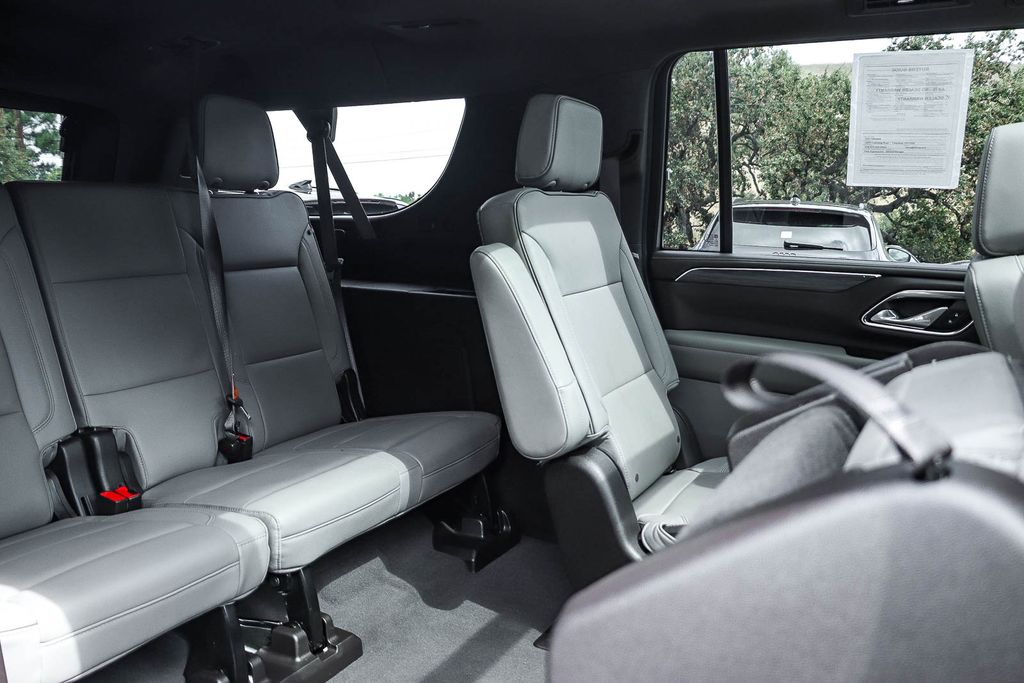 Thumbnail: 2024 GMC Yukon XL - 27