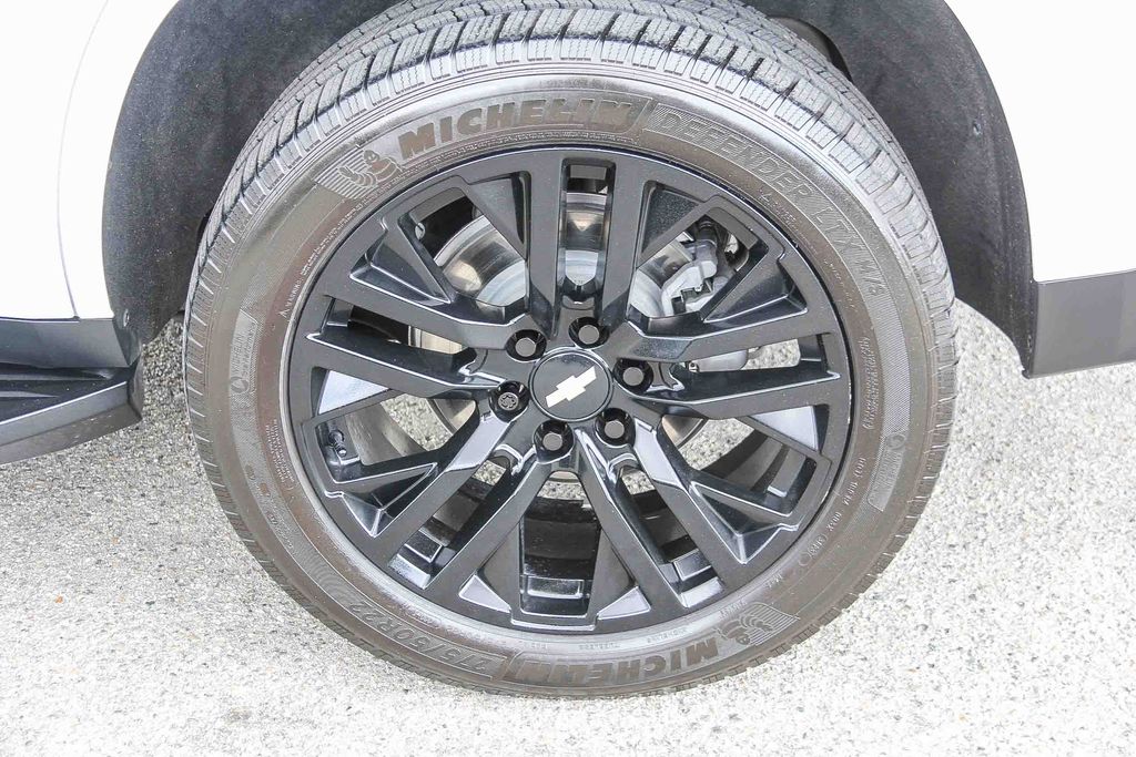 Thumbnail: 2021 Chevrolet Tahoe - 19