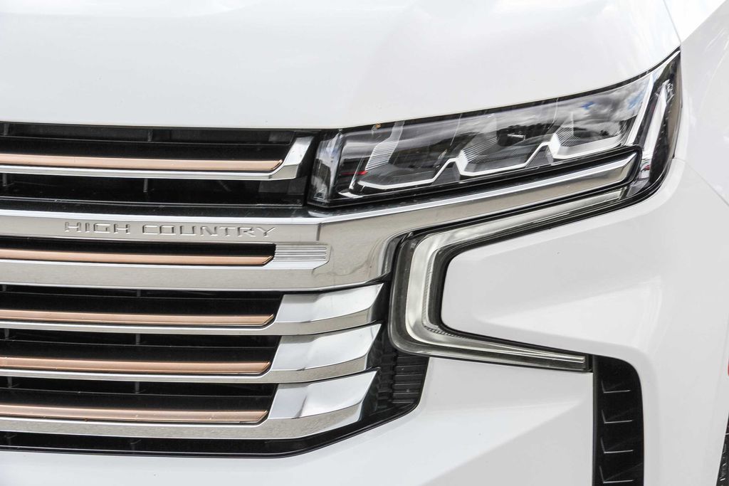 Thumbnail: 2021 Chevrolet Tahoe - 17