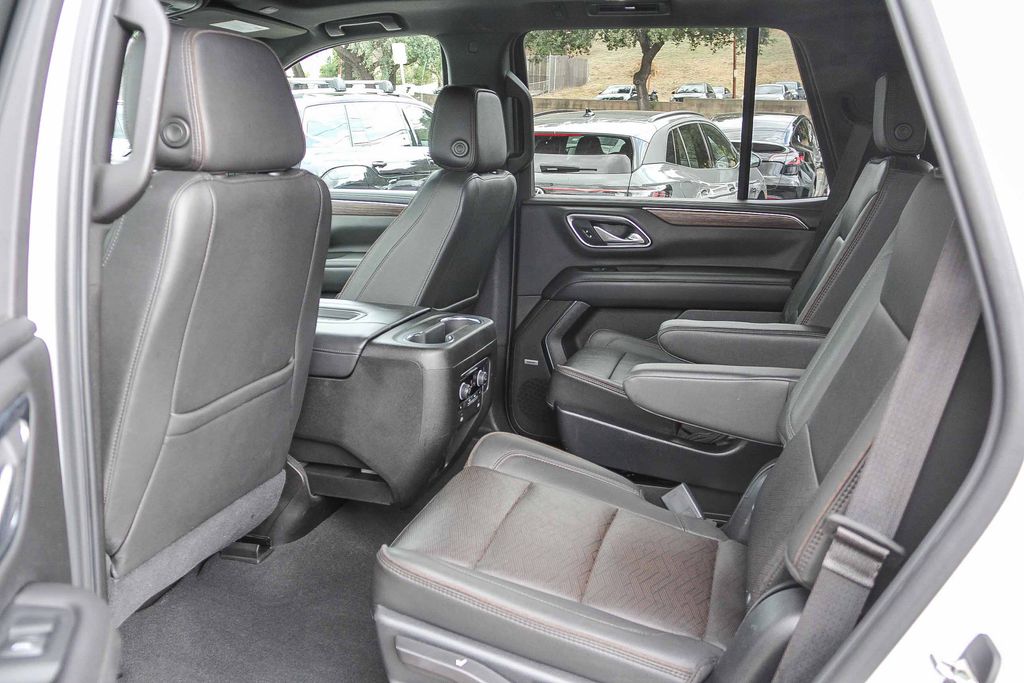Thumbnail: 2021 Chevrolet Tahoe - 10