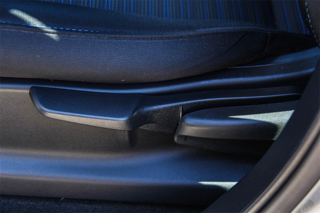 Thumbnail: 2023 Nissan Leaf - 22