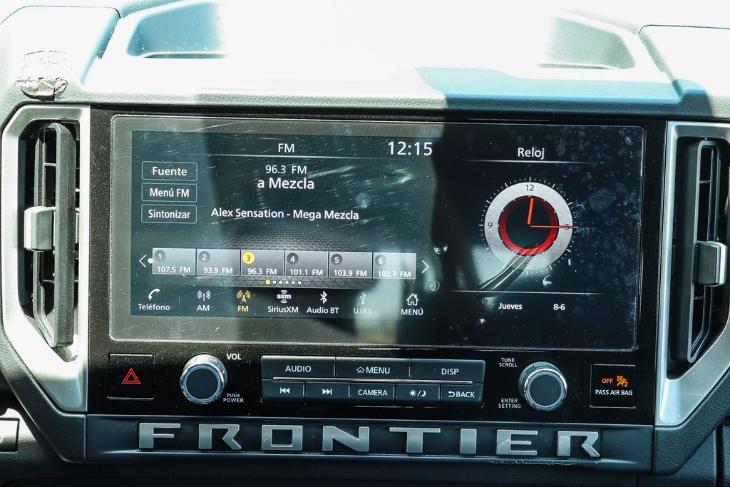 Thumbnail: 2025 Nissan Frontier - 13