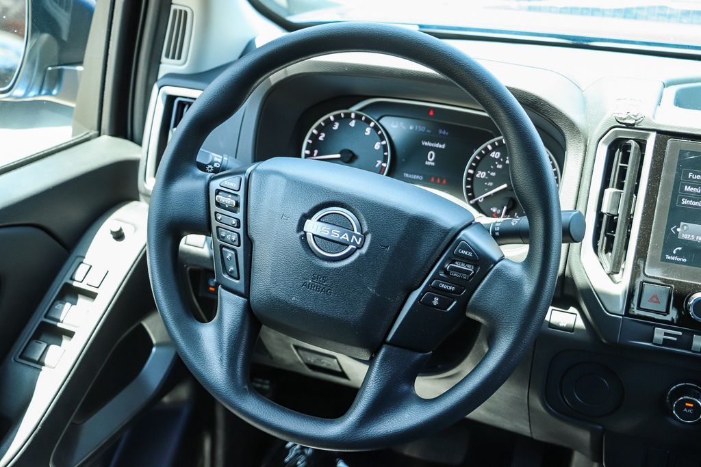 Thumbnail: 2025 Nissan Frontier - 12