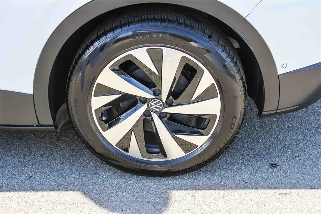 Thumbnail: 2024 Volkswagen ID.4 - 20