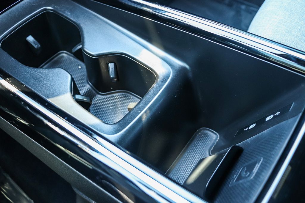 Thumbnail: 2023 Volkswagen ID.4 - 14