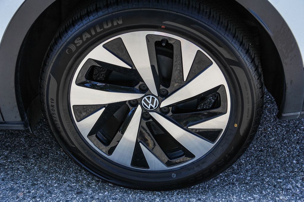 Thumbnail: 2023 Volkswagen ID.4 - 20