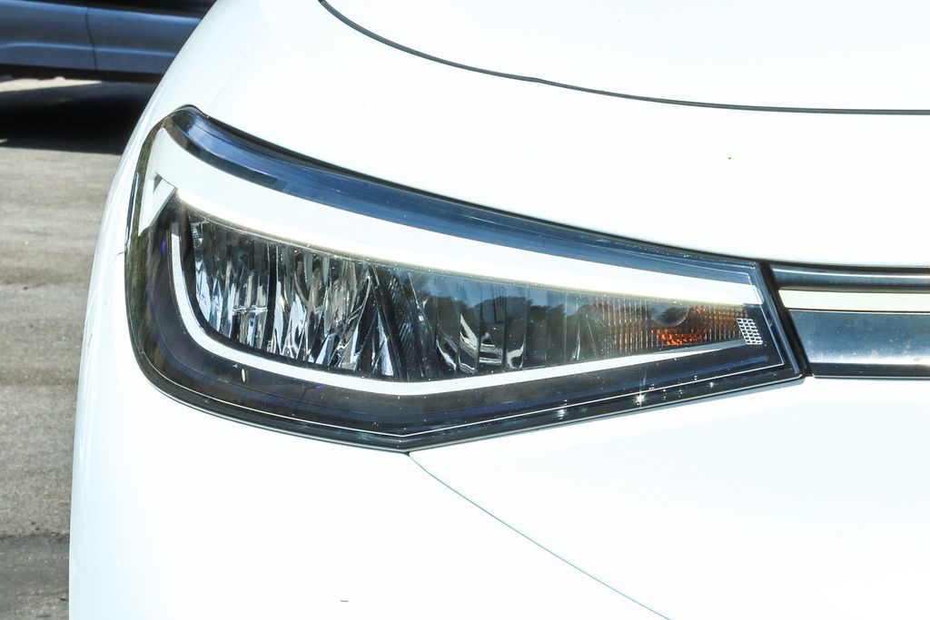 Thumbnail: 2023 Volkswagen ID.4 - 20