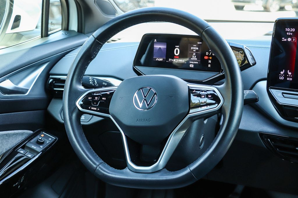 Thumbnail: 2023 Volkswagen ID.4 - 12