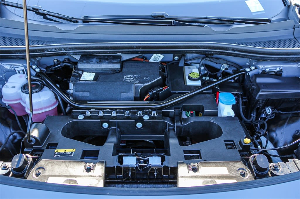 Thumbnail: 2023 Volkswagen ID.4 - 6