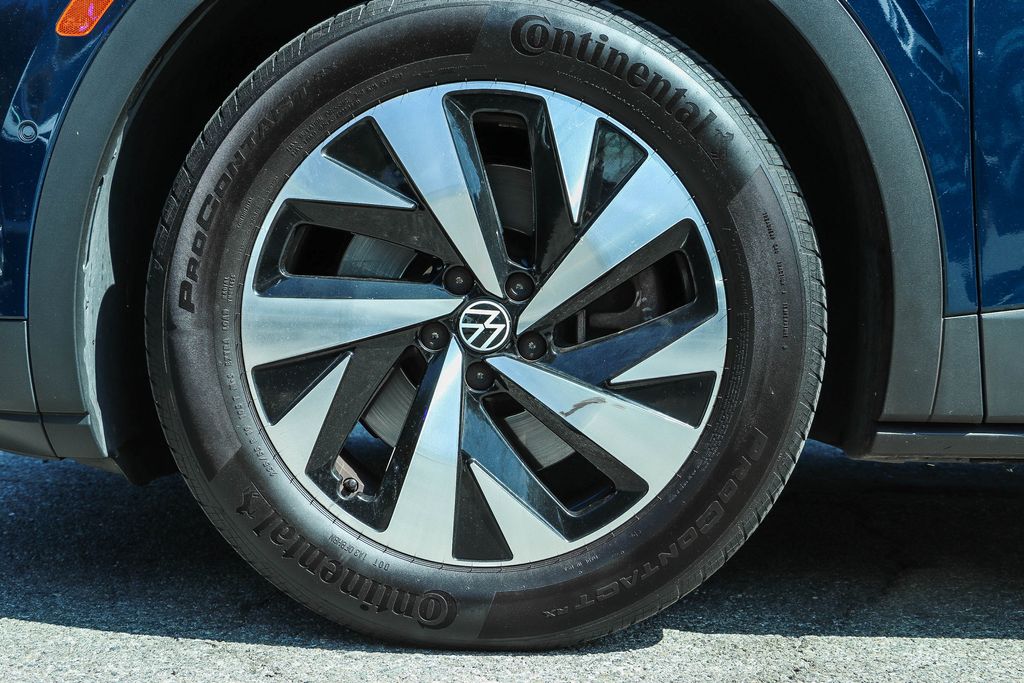 Thumbnail: 2023 Volkswagen ID.4 - 25