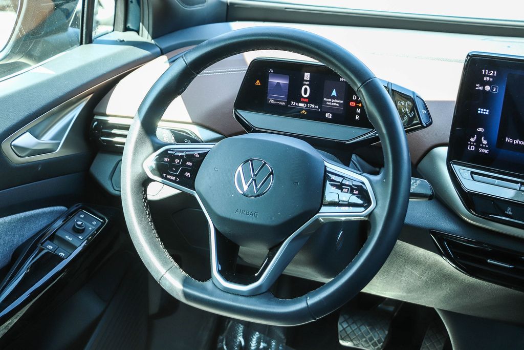 Thumbnail: 2023 Volkswagen ID.4 - 12
