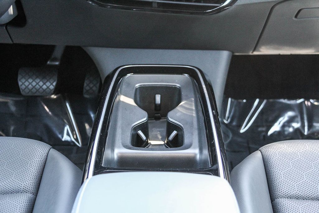 Thumbnail: 2023 Volkswagen ID.4 - 14