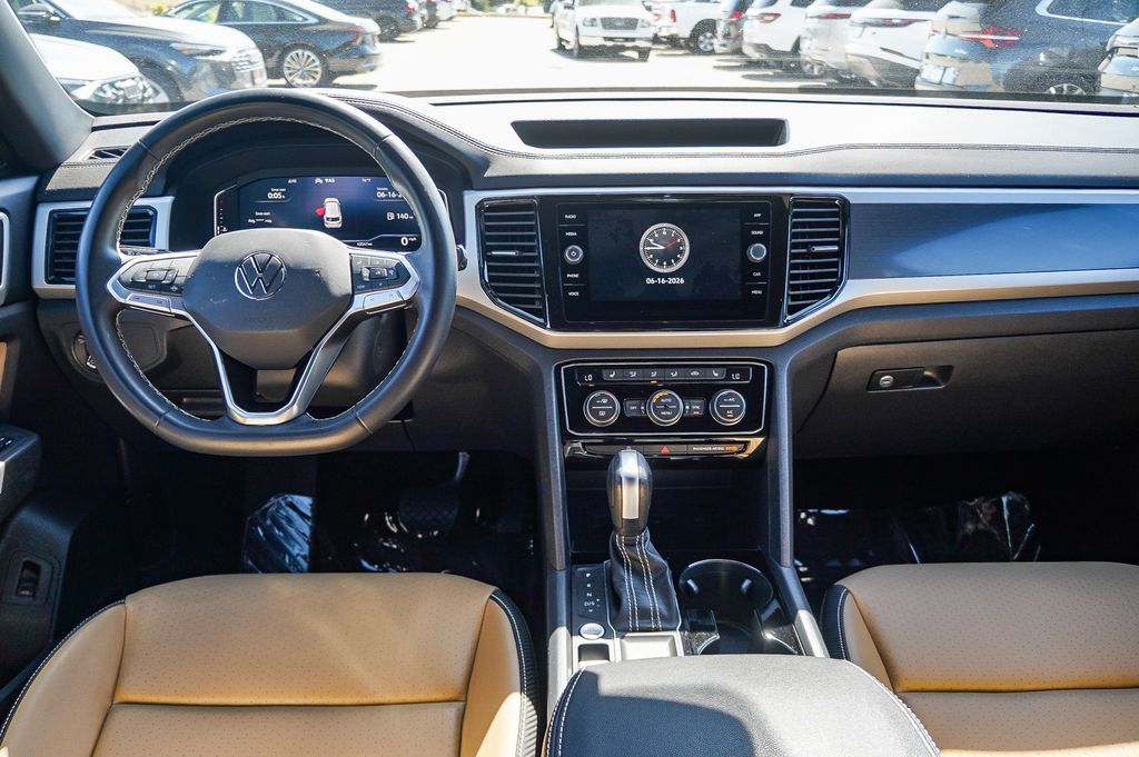 Thumbnail: 2023 Volkswagen Atlas - 2