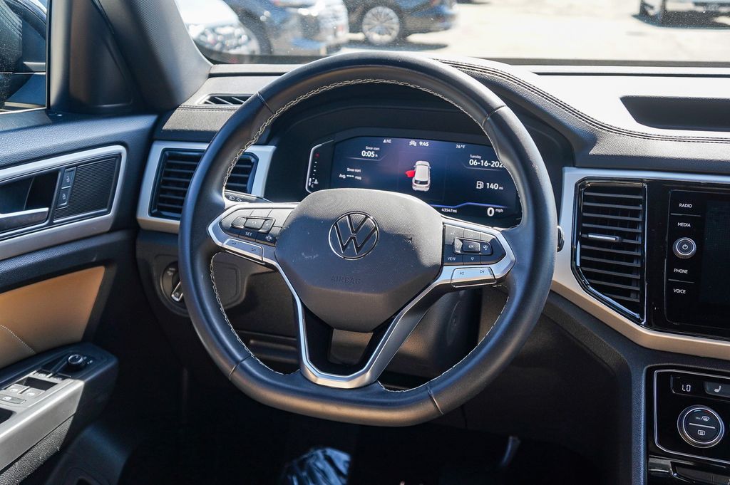 Thumbnail: 2023 Volkswagen Atlas - 7