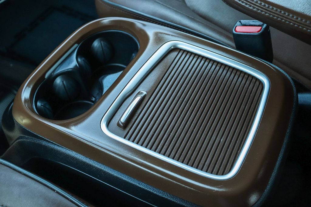 Thumbnail: 2019 Chrysler Pacifica - 31