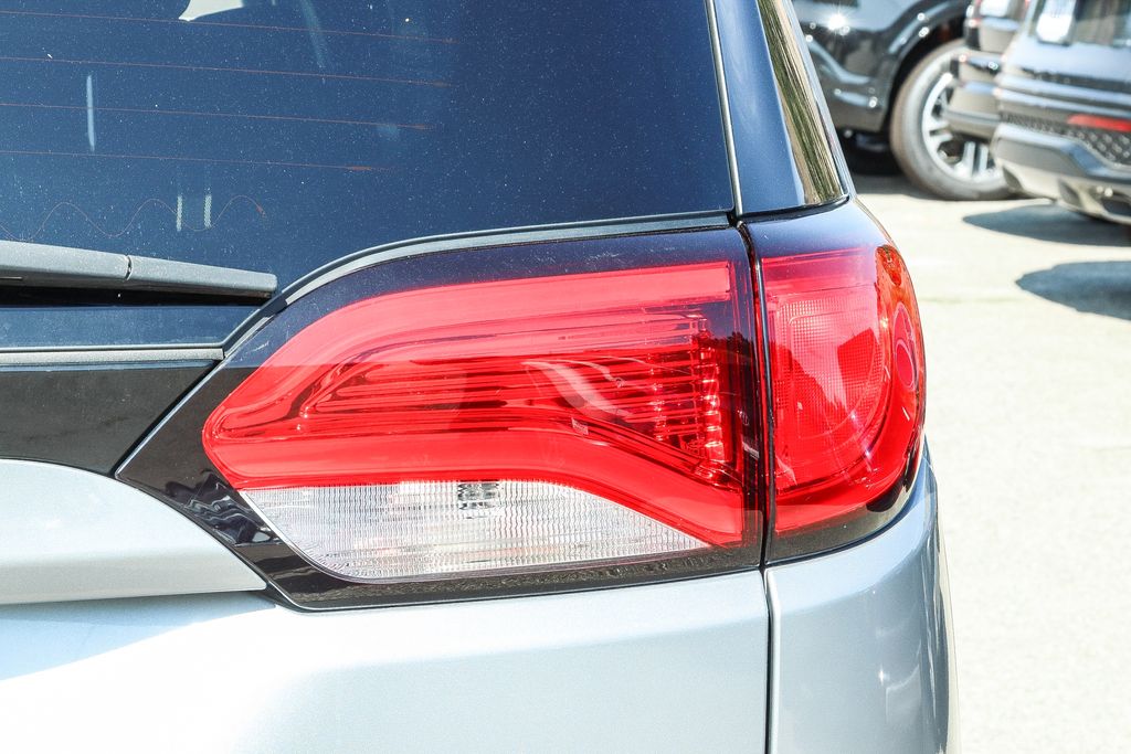 Thumbnail: 2019 Chrysler Pacifica - 22