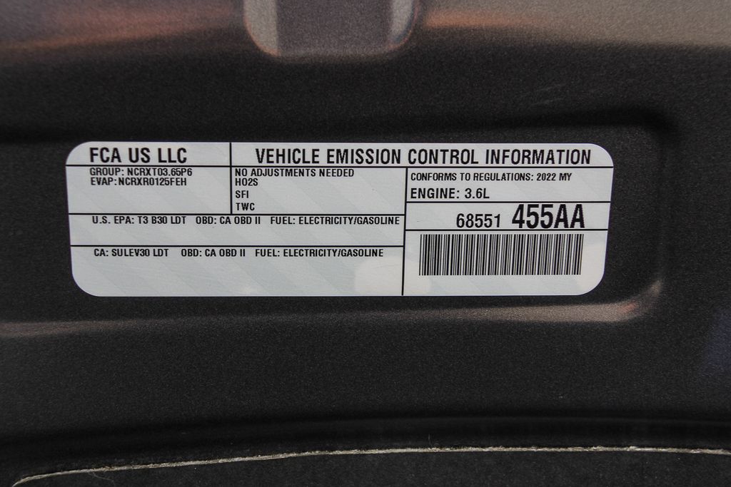 Thumbnail: 2022 Chrysler Pacifica - 17