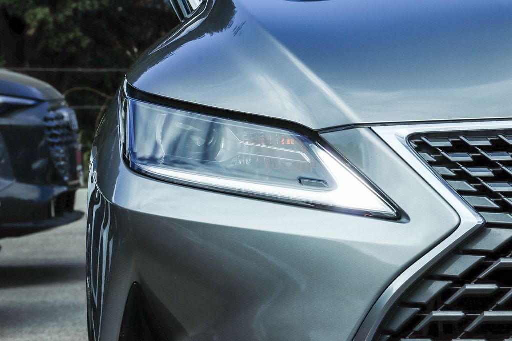 Thumbnail: 2022 Lexus RX - 21