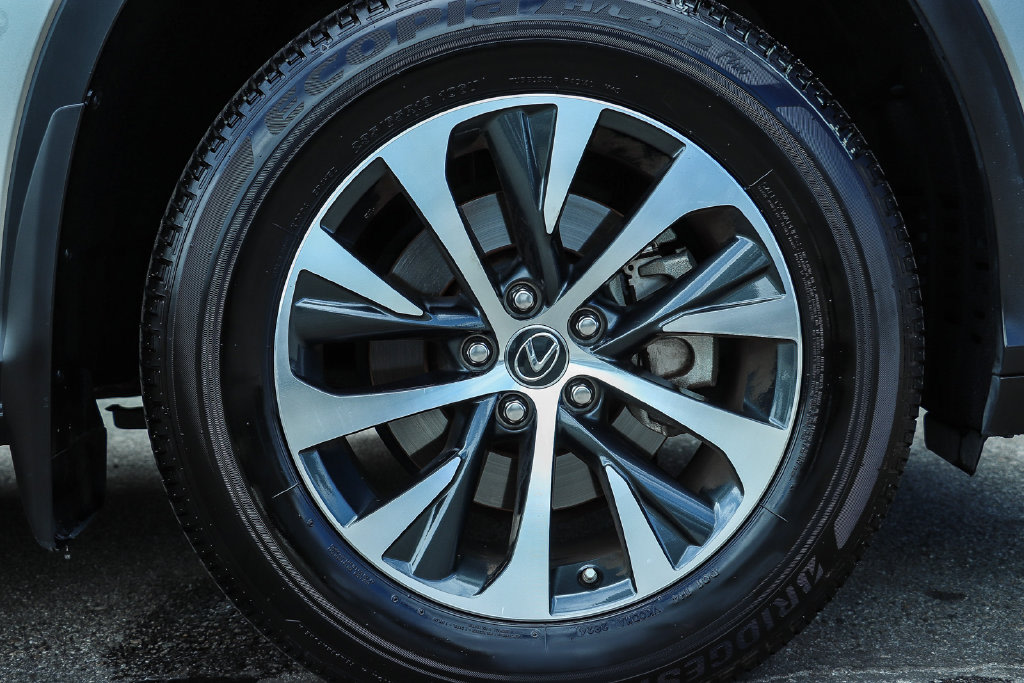 Thumbnail: 2022 Lexus RX - 24