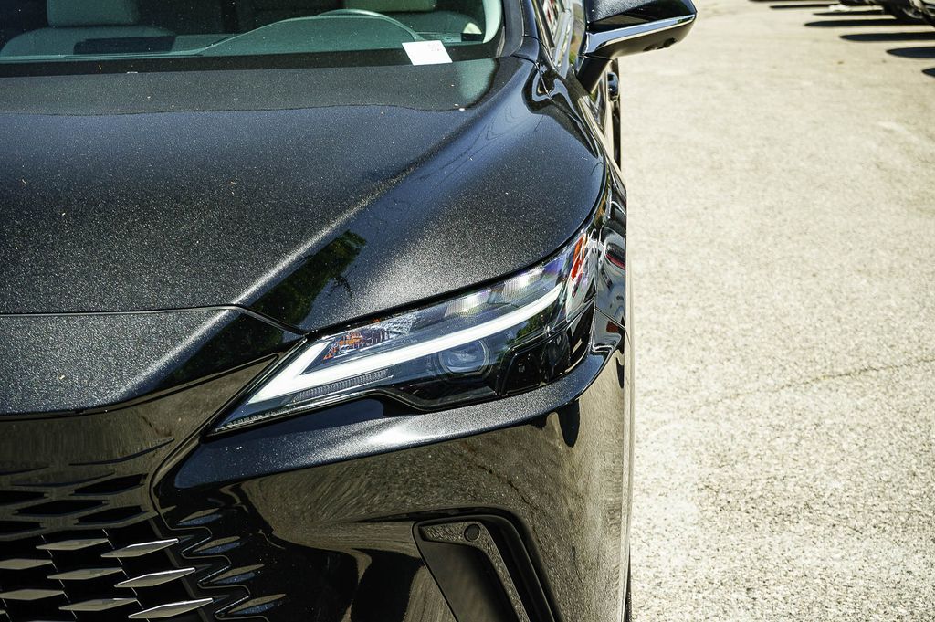 Thumbnail: 2023 Lexus RX - 19