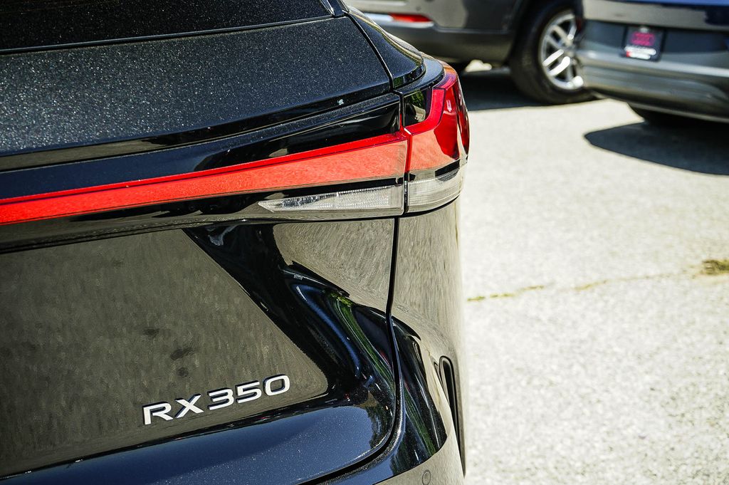 Thumbnail: 2023 Lexus RX - 21